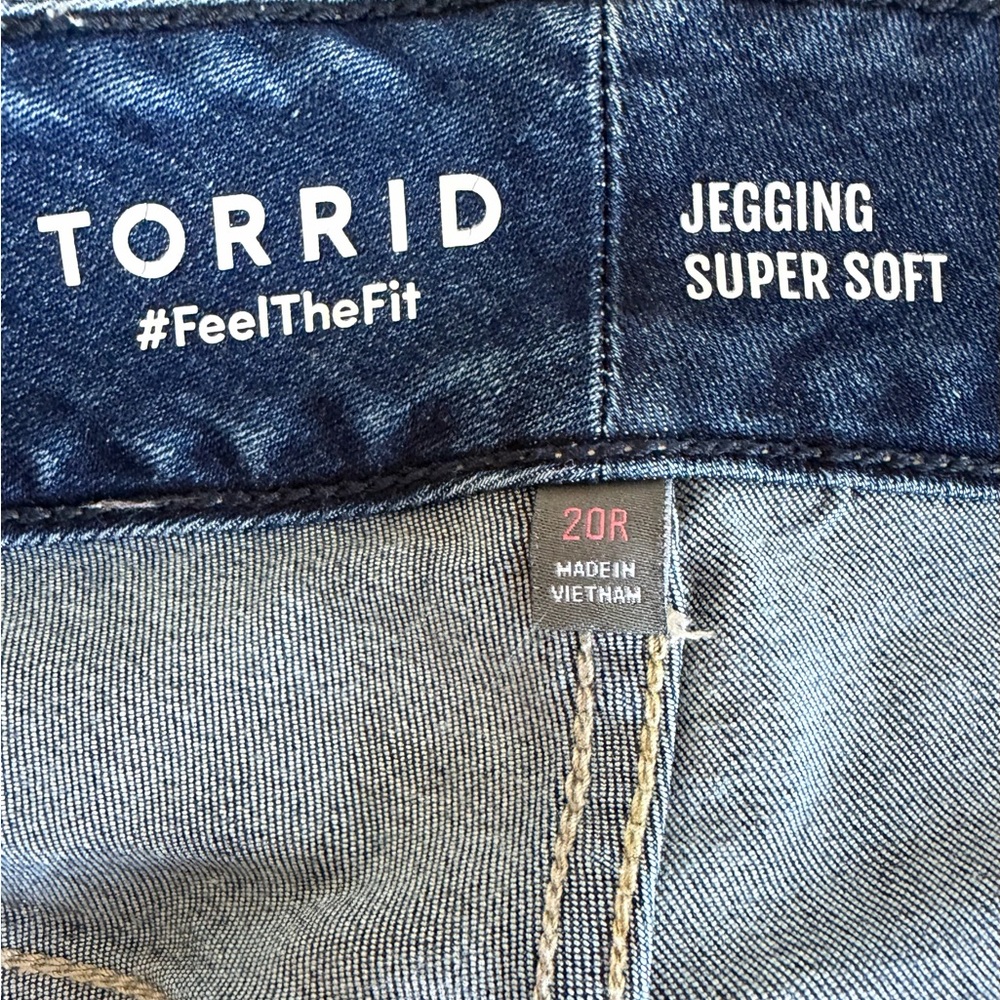 TORRID Super Soft Jeggings 20R High Rise Skinny Stretch Dark Wash Denim Jeans - Picture 11 of 16